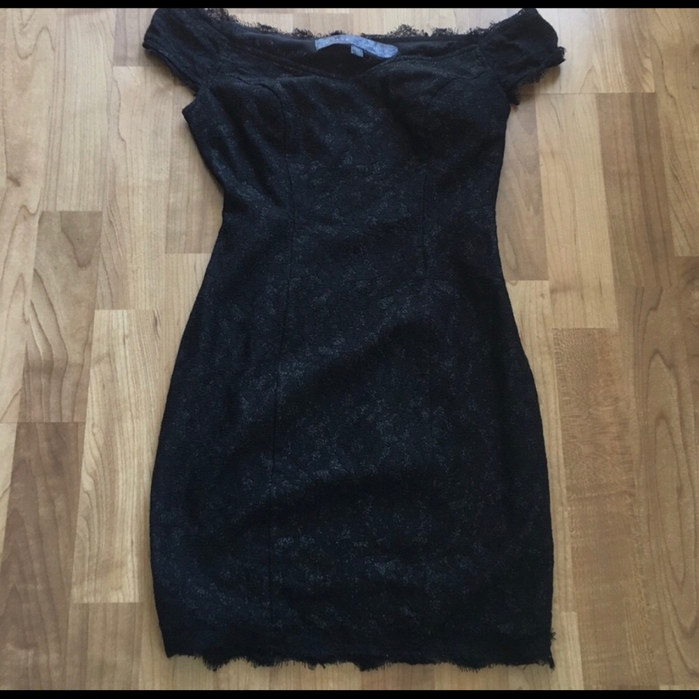 Guess off the shoulder dress